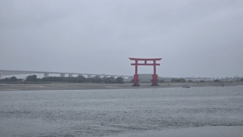 鳥居はシンボル？