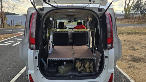 棚板を設置してみた